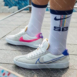 khaki24 nike sb 耐克灰白蓝粉双钩男子休闲低帮板鞋 cv5980-100