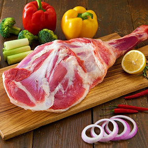 新疆牧场月子羊羊前腿切片500g绿色排酸生鲜谷饲烧烤火锅红烧