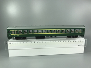 现货 猩猩火车模型 YZ25B 硬座25B 硬座车厢 绿皮客车 带车灯 25B
