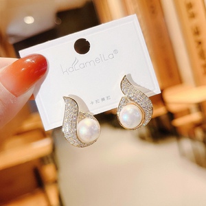 卡拉美拉网红火焰珍珠银针耳钉女满钻韩式气质耳饰品耳坠潮流耳环