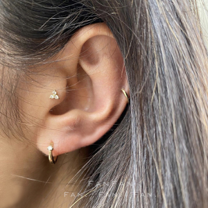 小耳朵耳骨钉防过敏