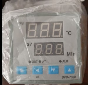 干燥箱水浴锅仪表DFD-7000温控仪DFD-700培养箱智能控温仪表7401