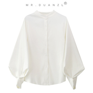 立领衬衫女2024新款秋春长袖宽松大袖子气质高级感白色衬衣上衣