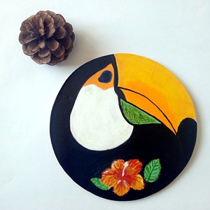 纯手工彩绘真皮头层牛皮植鞣革彩色巴西金刚鹦鹉大嘴鸟杯垫隔热垫