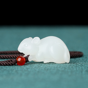 和田玉生肖鼠玉吊坠男羊脂白玉立体老鼠玉坠女款玉石挂件鼠年玉佩
