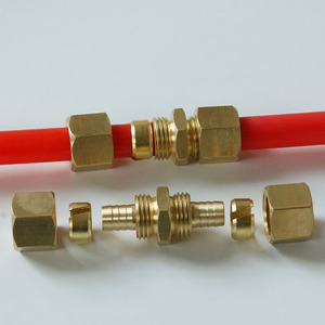 地暖管地暖分水器毛细管直接接头两联供直接水暖炕接头快速连接件