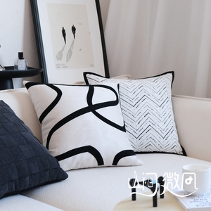 现代简约客厅沙发靠垫意式极简高档黑白几何线条绣花轻奢抱枕靠枕
