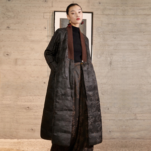 香云纱羽绒服女22冬装设计感小众中式国风加厚复古中长款过膝外套