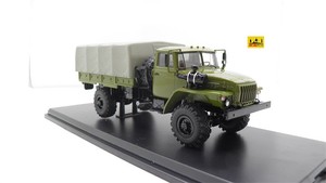 1:43俄罗斯乌拉尔URAL-4320-31合金越野军事卡车模型