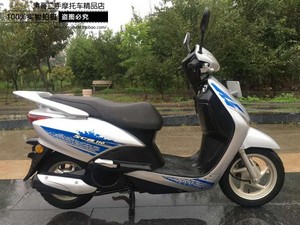 二手摩托车整车原装正品国三电喷水冷本田佳御110cc排量踏板机车