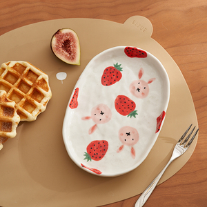 肆月 北欧卡通水果盘高级感家用陶瓷盘子椭圆浅平盘可爱餐盘ins风
