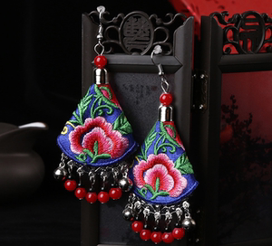 个性民族风(羌族)长款流苏耳环复古丝线耳坠夸张舞台表演耳饰女