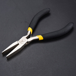 香港飞鹿 125mm镍铁合金迷你无牙扁嘴钳 5寸扁咀钳 扁口钳 98-513