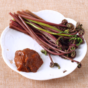 东北特产山野菜新鲜猴腿长白山野生山菜蘸酱菜蔬菜猴腿农产品食材