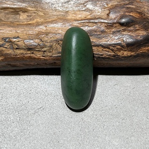 天然新疆和田玉碧玉籽料原石小料吊坠挂件毛料菠菜绿独籽