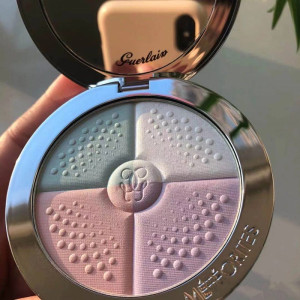 【激萌】香港直邮 guerlain娇兰新款幻彩流星粉饼8g 色号2