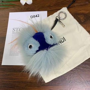 【现货】fendi芬迪经典时尚毛球挂件d842