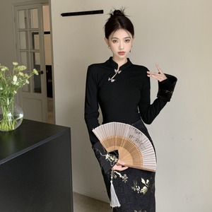 新中式国风盘扣上衣女春季搭配马面裙修身黑色正肩长袖t恤打底衫