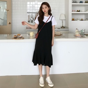 夏季新款韩版宽松黑色古着法式鱼尾吊带连衣裙长款过膝背带裙学生
