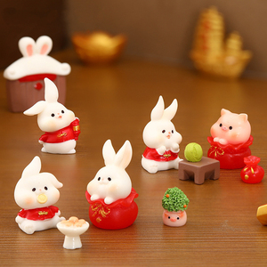 15款喜庆新年小猪兔子公仔福袋模型家居客厅玄关桌面书柜装扮摆件