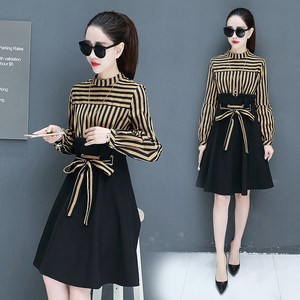 女春秋特卖京东购物商城官网蘑菇街2022新款连衣裙套装时尚两件套