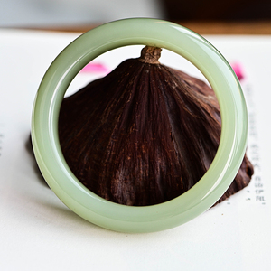 001人付款淘宝天然正品萤石夜明珠原石 鸡蛋型白色冰洲石夜光球摆件