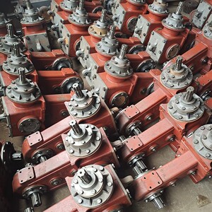 连云港旋耕机变速箱齿轮箱箱体总成中高低普通加强特大箱89十模