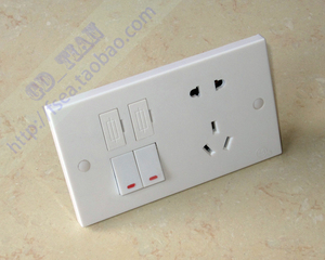 正品双五牌 纯平 146/147型带保险管 二位开关二三极五孔插座面板