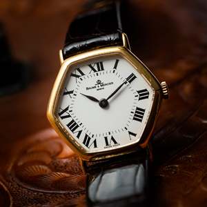 瑞士名士Baume&Mercier六角形手动机械70年代18K金古董中古女手表