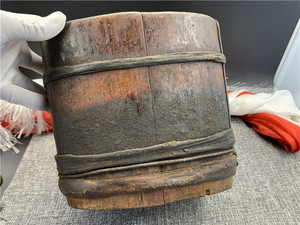 老〓藏式老糌粑桶民俗古风装饰件民俗老物件