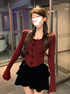 新年红色蝴蝶结毛衣女夏季新款内搭打底衫长袖独特别致针织衫上衣