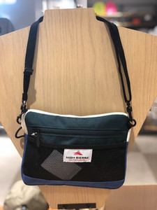 海外直邮 gregory格里高利 20年春夏男女轻巧方便休闲单肩斜挎包