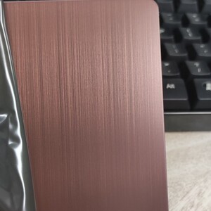 正宗304哑光拉丝酒红 装饰面板 佛山厂家直销橱柜酒柜 不锈钢板材