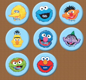 新款芝麻街elmo生日纪念品礼品冰箱贴派对磁贴名字徽章