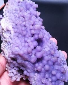 天然印尼葡萄玛瑙摆件手把件项链 紫色玛瑙矿物晶体奇石自然石