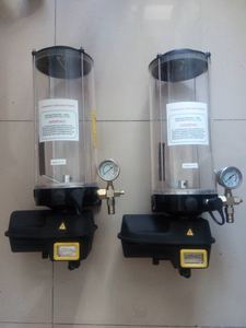 4升6升黄油机加油机黄油加注机干油泵黄油泵加油嘴自动黄油加油泵