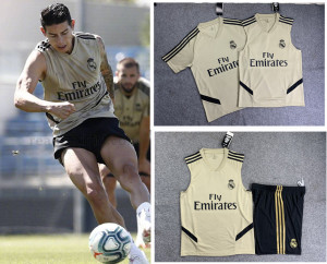 皇家马德里皇马浅灰色短袖砍袖无袖对抗热身训练服背心球衣足球服