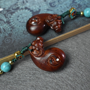 小叶紫檀木十二生肖汽车钥匙扣挂件手机链牛吊坠牛气冲天运转乾坤