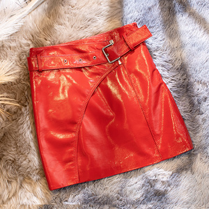 亮皮红色皮裙新款