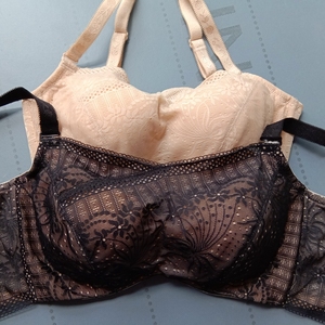 夏款抹胸 聚拢舒适文胸 带钢圈 无痕胸罩  70d65e