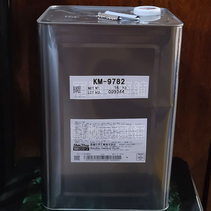 日本信越KM-9782乳化二甲基硅油水性脱模剂工业脱模涂料胶粘剂