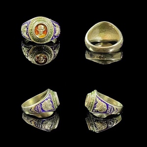 泰国佛牌  龙婆瑞  2566 自身 戒 男女款情侣  真品