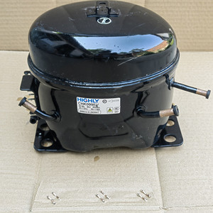 全新原装冰箱压缩机日立chk099ev质保一年包邮价库存货