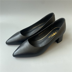 公牛世家真皮女鞋5尖头鞋6粗跟浅口女单鞋上班工作皮鞋 7b68156k5