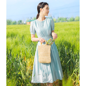 红念夏季连衣裙女中长款女装设计感小众2022年新款收腰显瘦长