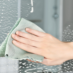 日本鱼鳞抹布吸水不掉毛沾油不留痕擦玻璃专用厨房清洁洗碗布加厚