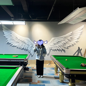成都墙绘网红天使翅膀手绘墙台球厅健身房涂鸦墙体儿童房彩绘壁画