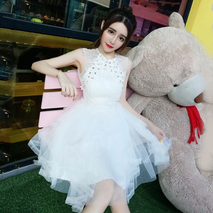 连衣裙女夏2018甜美气质可爱公主风网纱钉珠冷淡风a字蓬蓬裙超仙