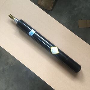 老款桑塔纳汽车零配件普桑2000超人30004000志俊前后减震避震器