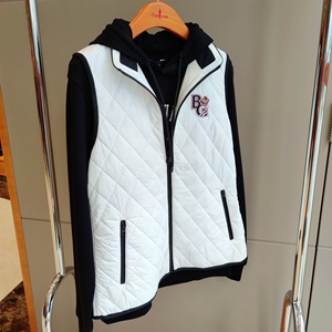 比音勒芬白马甲